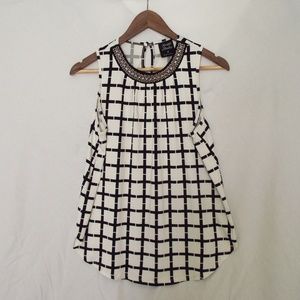 Black and White Small Top